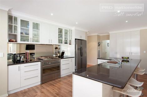 Property photo of 73 Atherton Crescent Tatton NSW 2650