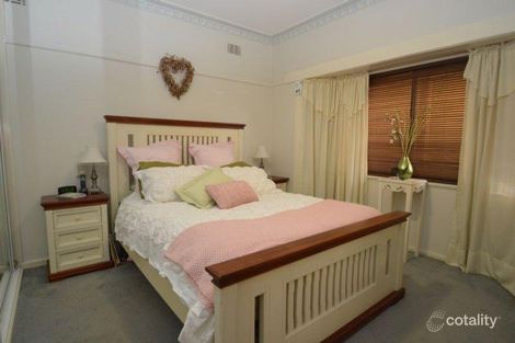 Property photo of 6 Milford Grove Wangaratta VIC 3677