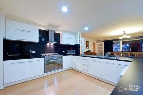 Property photo of 30 Emerald Boulevard Aldinga Beach SA 5173