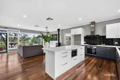 Property photo of 32 Batley Avenue Hawthorndene SA 5051