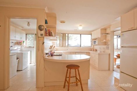 Property photo of 96 Canopus Crescent Giralang ACT 2617