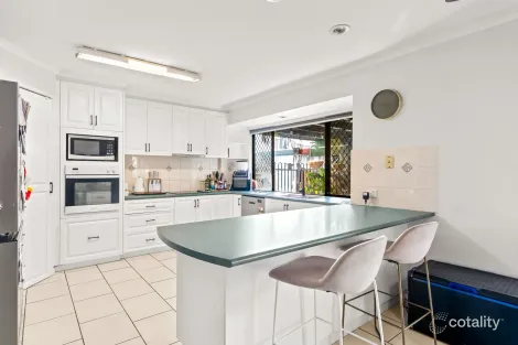 Property photo of 25 Westgate Avenue Springwood QLD 4127