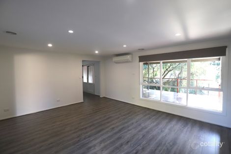 Property photo of 25 Ravensthorpe Crescent Narre Warren VIC 3805