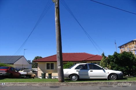 27 Hogarth Ave, Mount Warrigal, NSW 2528