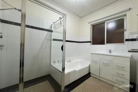 Property photo of 93 O G Road Klemzig SA 5087