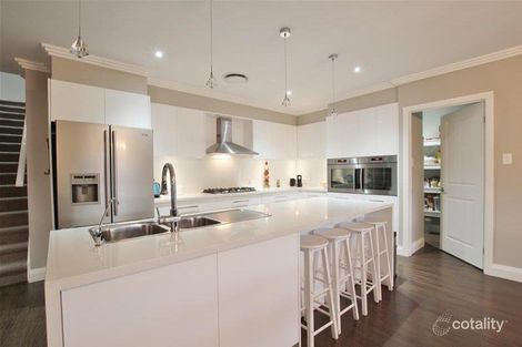 Property photo of 21 Franzman Avenue Elderslie NSW 2570
