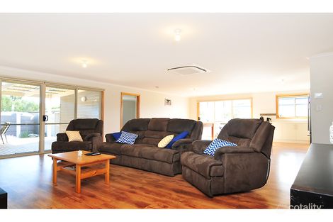 Property photo of 31 Lapwing Avenue Robe SA 5276