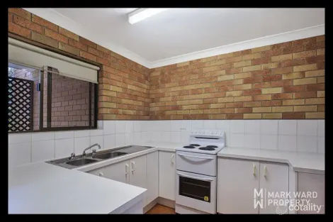Property photo of 4/24 Eversley Terrace Yeronga QLD 4104