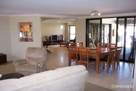 Property photo of 3 Toressian Place Cashmere QLD 4500