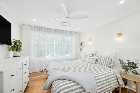 Property photo of 38 Gascoigne Road Gorokan NSW 2263
