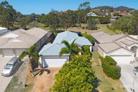 Property photo of 3 Razorback Close Carindale QLD 4152