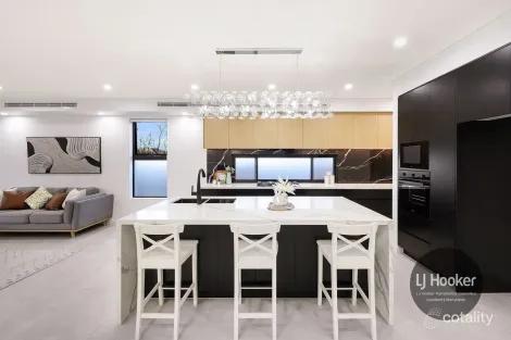 Property photo of 5 Crossland Street Merrylands NSW 2160
