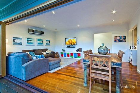 Property photo of 38 Arrowsmith Street Camp Hill QLD 4152