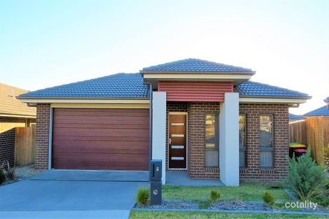 Property photo of 9 Richards Loop Oran Park NSW 2570