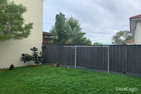 Property photo of 2 Hadlow Avenue Glenfield NSW 2167