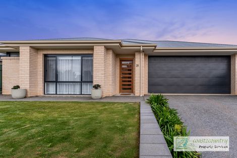 Property photo of 21 Trestrail Circuit Williamstown SA 5351