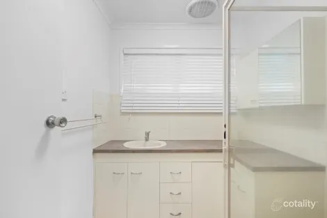 Property photo of 2 Tarana Avenue Thagoona QLD 4306