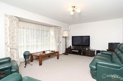 Property photo of 27 Southbound Avenue Aberfoyle Park SA 5159