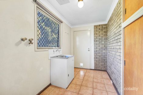 Property photo of 1 Cavendish Way Parkwood WA 6147