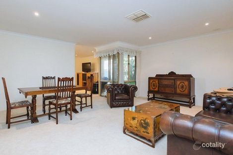 Property photo of 15 Millstream Rise Hillarys WA 6025