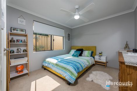Property photo of 33 Newbliss Gardens Butler WA 6036