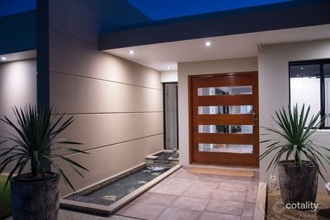 Property photo of 11 Torquay Place Arundel QLD 4214