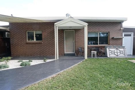 Property photo of 17 Gundagai Crescent Wakeley NSW 2176