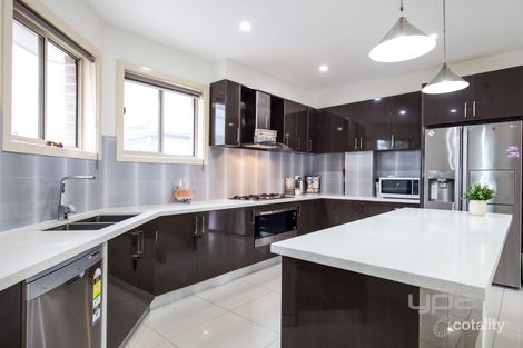 Property photo of 1/22 Waranga Crescent Broadmeadows VIC 3047