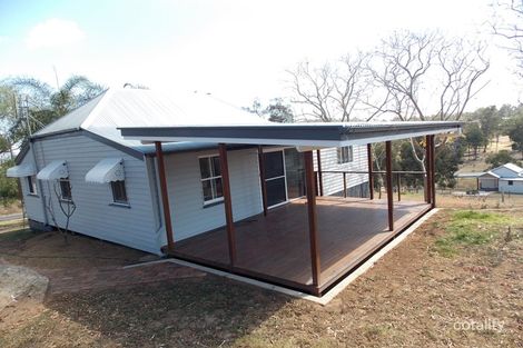 1 Bright St, Nanango, QLD 4615