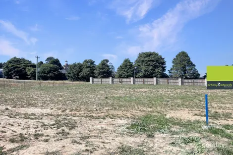 8 Hodgson St, Goulburn, NSW 2580