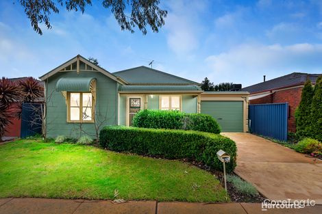 Property photo of 26 Stringy Bark Circuit Pakenham VIC 3810