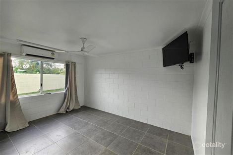 Property photo of 21 Impey Street Caravonica QLD 4878