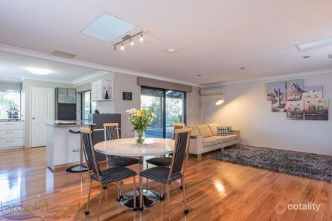 Property photo of 92 Bilgoman Road Glen Forrest WA 6071