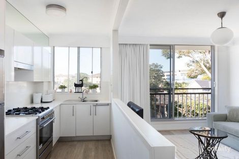 Property photo of 303/2 Roscrea Avenue Randwick NSW 2031