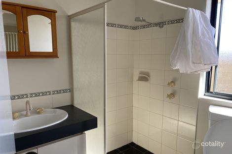 Property photo of 46 Belvoir Crescent Orelia WA 6167