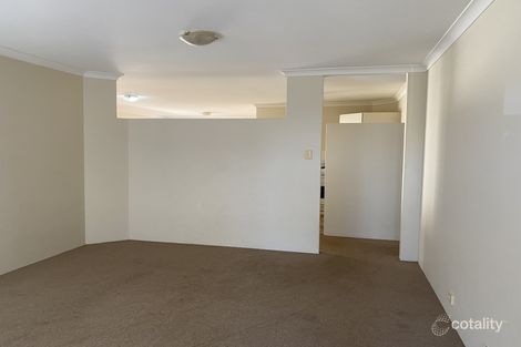 Property photo of 46 Belvoir Crescent Orelia WA 6167
