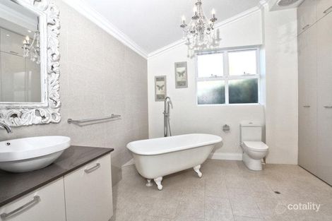 22 Hubert St, East Victoria Park, WA 6101