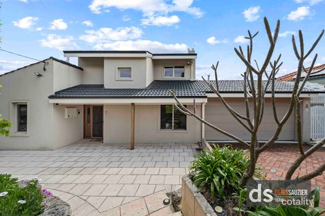 Property photo of 27 Luccombe Way Karrinyup WA 6018