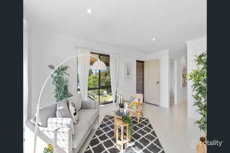 Property photo of 1 De Lange Court Alexandra Hills QLD 4161