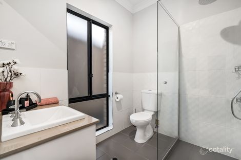 Property photo of 33 The Boulevard Parafield Gardens SA 5107