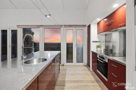 Property photo of 26 Bedfordale Hill Road Mount Richon WA 6112