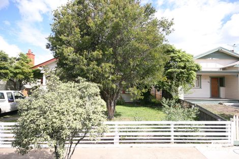 Property photo of 33 Ann Street Geelong West VIC 3218