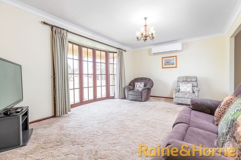 Property photo of 2 Sherwood Avenue Dubbo NSW 2830