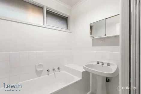 Property photo of 10 Snowdon Drive Cheltenham VIC 3192