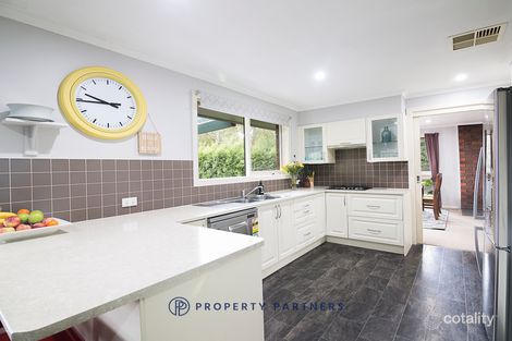 Property photo of 1 Glenvalley Crescent Seville East VIC 3139