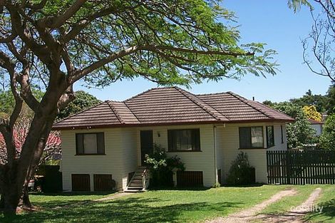 15 Ingleston St, Wynnum West, QLD 4178