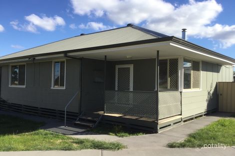 24 Kemble Tce, Katanning, WA 6317