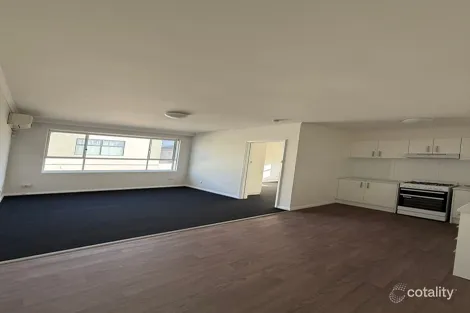 Property photo of 31/437 Ballarat Road Sunshine VIC 3020