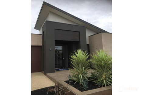 Property photo of 104 Sanctuary Drive Kialla VIC 3631