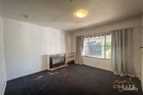 Property photo of 16 Holland Court Maidstone VIC 3012